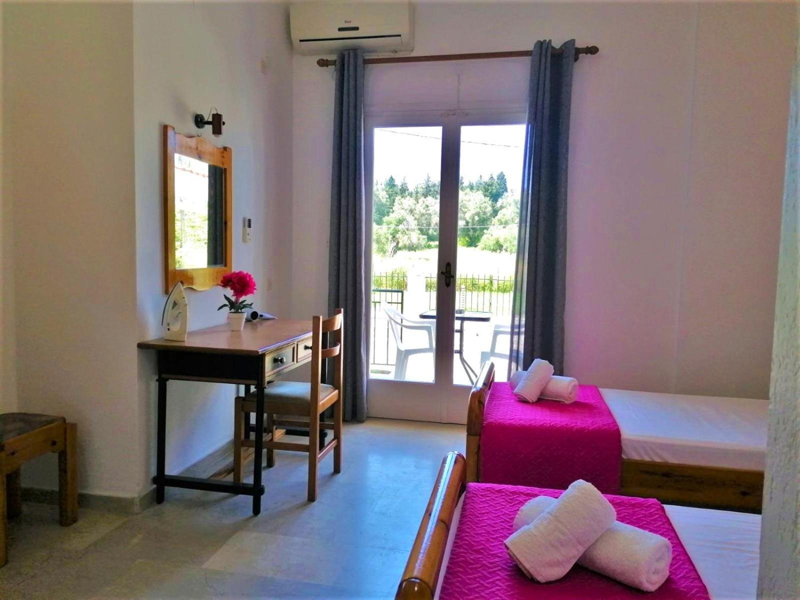 Nikos Apartments 1 Kavos Ngoại thất bức ảnh